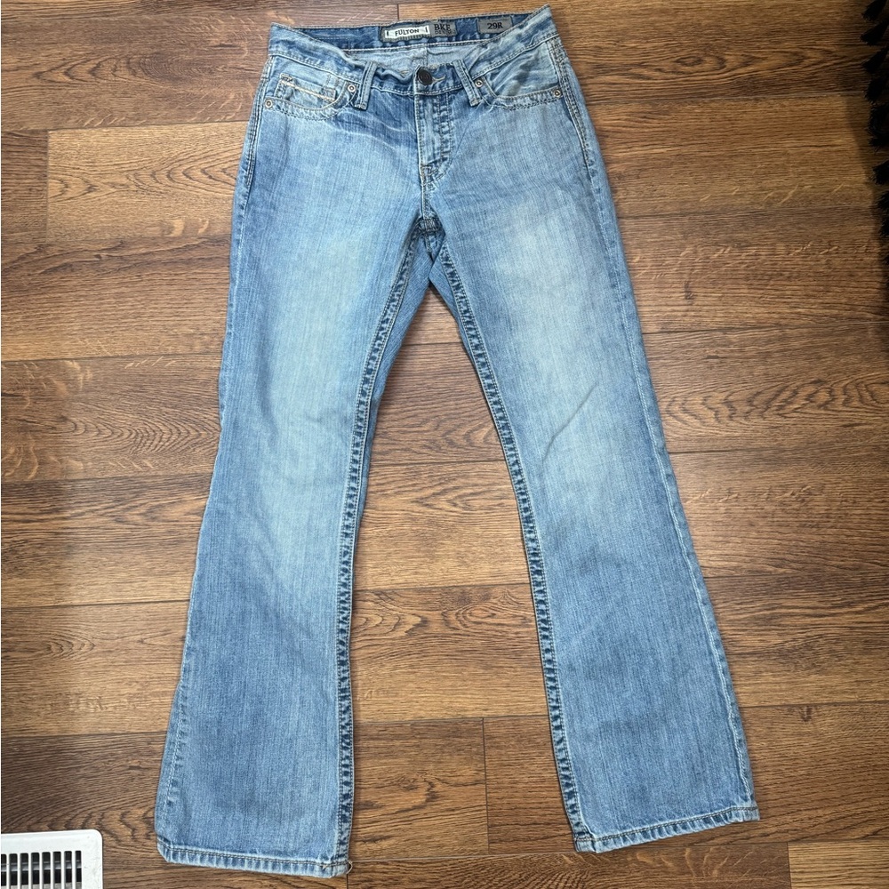 BKE Fulton Jeans Men's 29R Light Wash Denim Bootcut Buckle - Picture 2 of 8